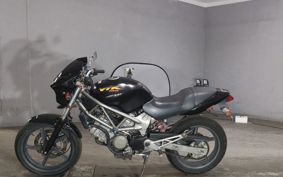 HONDA VTR 250 MC33