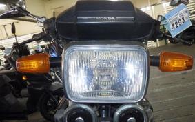 HONDA VF750 SABRE 1985 RC07