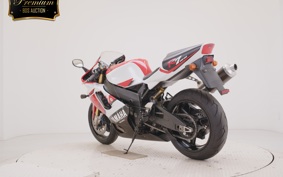 YAMAHA YZF-R7 2000