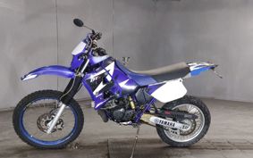 YAMAHA DT200 R 3ET