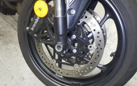 TRIUMPH STREET TRIPLE R 2023