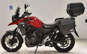 SUZUKI Vｽﾄﾛｰﾑ250