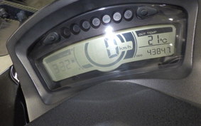 YAMAHA ﾄﾘｼﾃｨ125 SEC1J