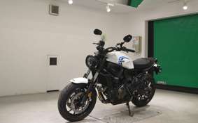 YAMAHA XSR700 2024 RM41J