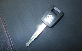 SUZUKI Vｽﾄﾛｰﾑ650A 2012