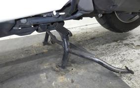 YAMAHA MAJESTY 400 2004