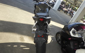 HONDA CB650R E-Clutch 2025 RH17