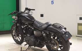 HARLEY XL883N 2017