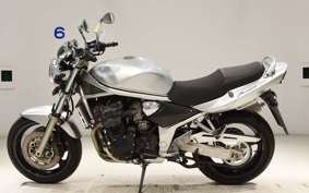 SUZUKI BANDIT 1200 2001 GV77A
