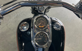 HARLEY HARLEY FXDLI 2005 GNW