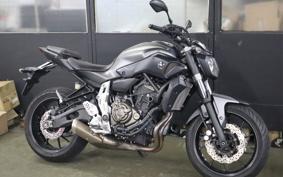 YAMAHA MT-07 2015 RM07J