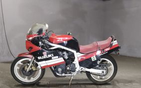 SUZUKI GSX-R750 GR71F