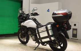 SUZUKI Vｽﾄﾛｰﾑ650A 2013 VP56A