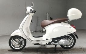 VESPA PRIMA BEIGE RA125 ..