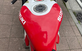 SUZUKI RGV250 VJ23A