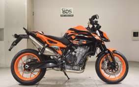 KTM 890 DUKE GP 2023