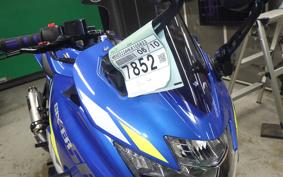 SUZUKI GIXXER 250 SF 2024