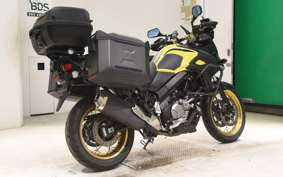 SUZUKI Vｽﾄﾛｰﾑ650XTA 2020 C733A