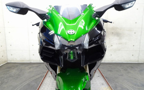 KAWASAKI NINJA H2 SX SE 2018 ZXT02A