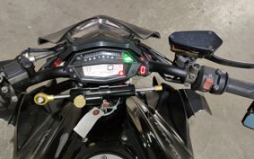 KAWASAKI Z1000 2014 ZRT00F