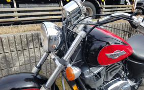 HONDA SHADOW AMERICAN CLASSICED 1995 SC32