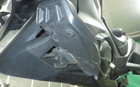 HONDA NM4 VULTUS -02 2014 RC82