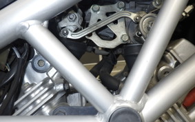 HONDA VTR 250 Gen. 2 2009 MC33