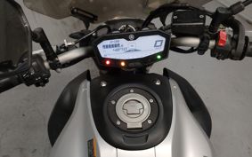 YAMAHA MT-07 2015 RM07J