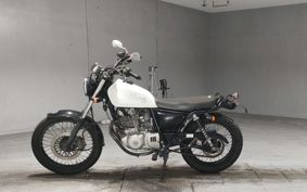 SUZUKI GLASS TRACKER BIG BOY NJ47A