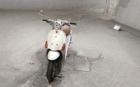 SUZUKI LET's 4 CA41A