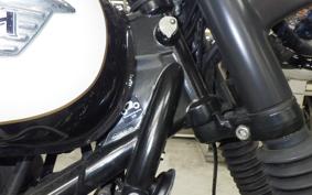 TRIUMPH BONNEVILLE T100 2010