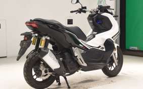 HONDA ADV150