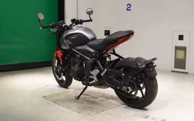 TRIUMPH TRIDENT 660 2021