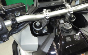 HONDA X-ADV 750 2025 RH21