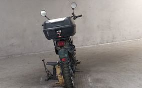 SUZUKI DJEBEL200 SH42A