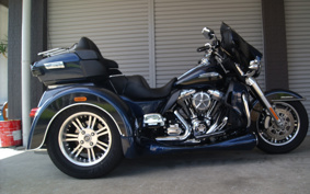 HARLEY FLHTCU 2014 MAL