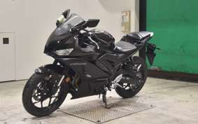YAMAHA YZF-R25 A 2018 RG74J