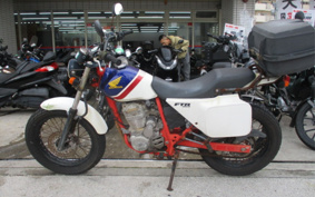 HONDA FTR223 MC34
