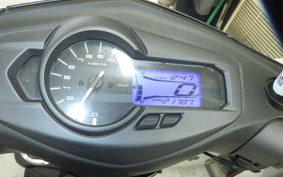 YAMAHA CYGNUS 125 XSR 3