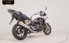 HONDA CB1300SB SUPER BOLDOR SP 2023 SC54