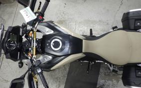 SUZUKI DL1000 ( V-Strom 1000 ) A 2015