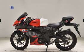 SUZUKI GSX-R125 2012 DL33B