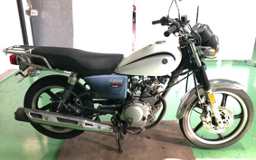 YAMAHA YB125SP PCJL