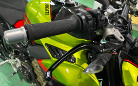 DUCATI STREET FAI MANY V4 RAN BO 2023 4F00