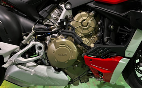 DUCATI STREET FIGHTER V4 2020 FA00