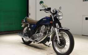 YAMAHA SR400 2021