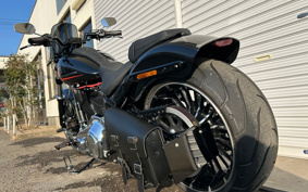 HARLEY  HARLEY FXBR 2024 YEZ