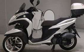 YAMAHA TRICITY 125 SE82J