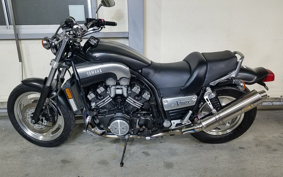 YAMAHA VMAX 2002 VP15