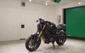 HONDA CB650R 2021 RH03